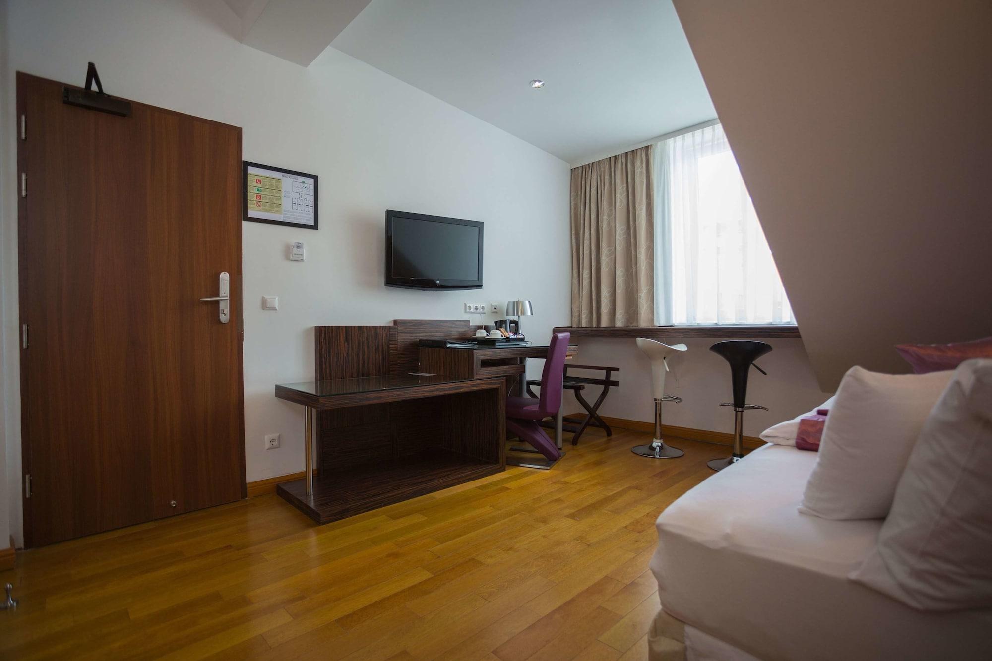 Best Western Plus Hotel Arcadia Viena Exterior foto