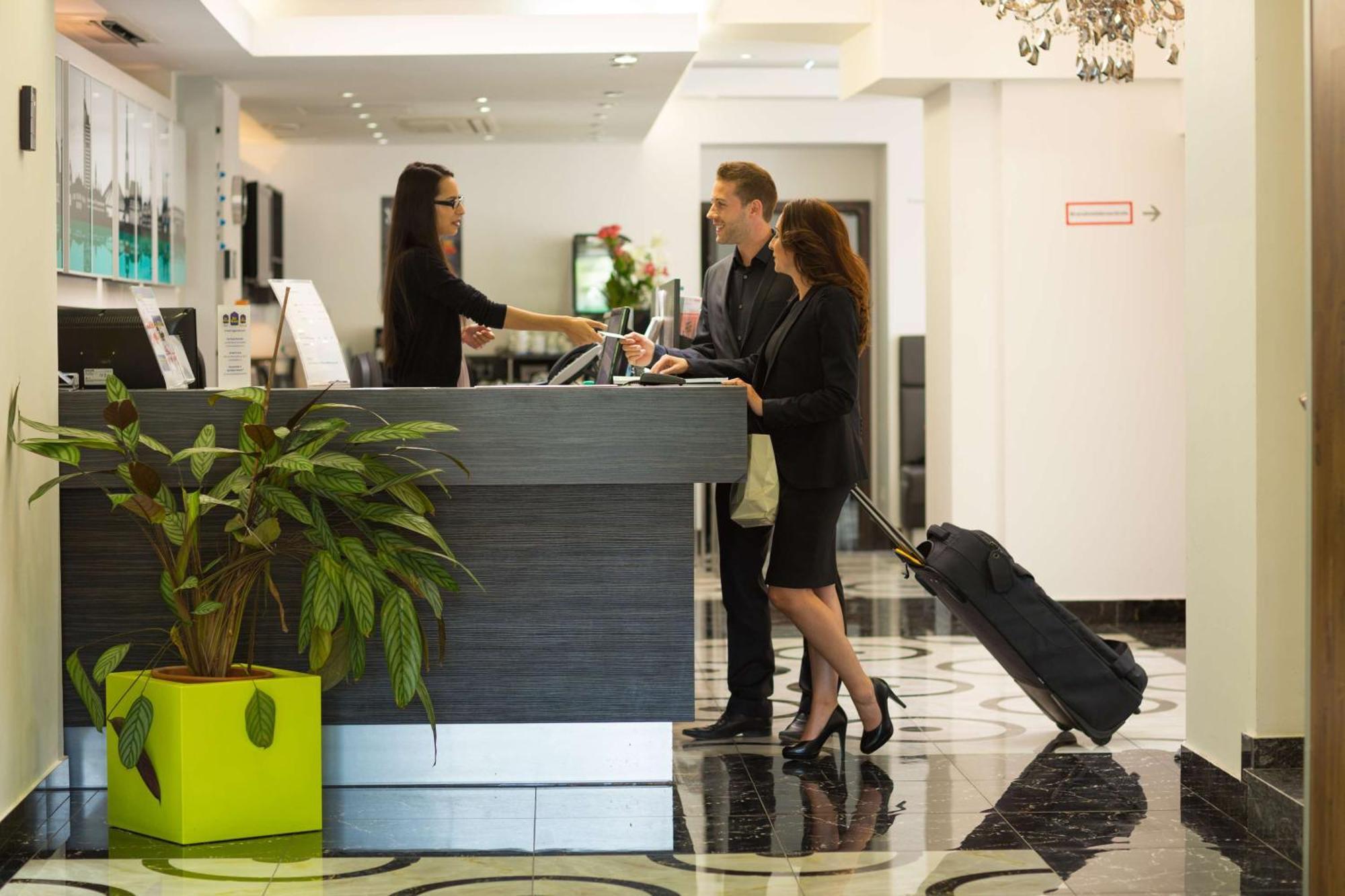Best Western Plus Hotel Arcadia Viena Exterior foto